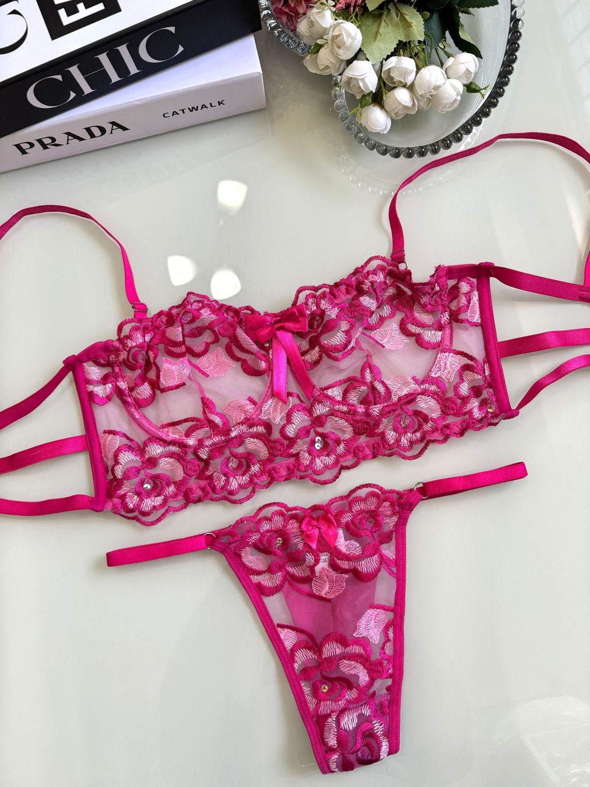 Conjunto Maria - Sutiã de Tule com Calcinha Fio