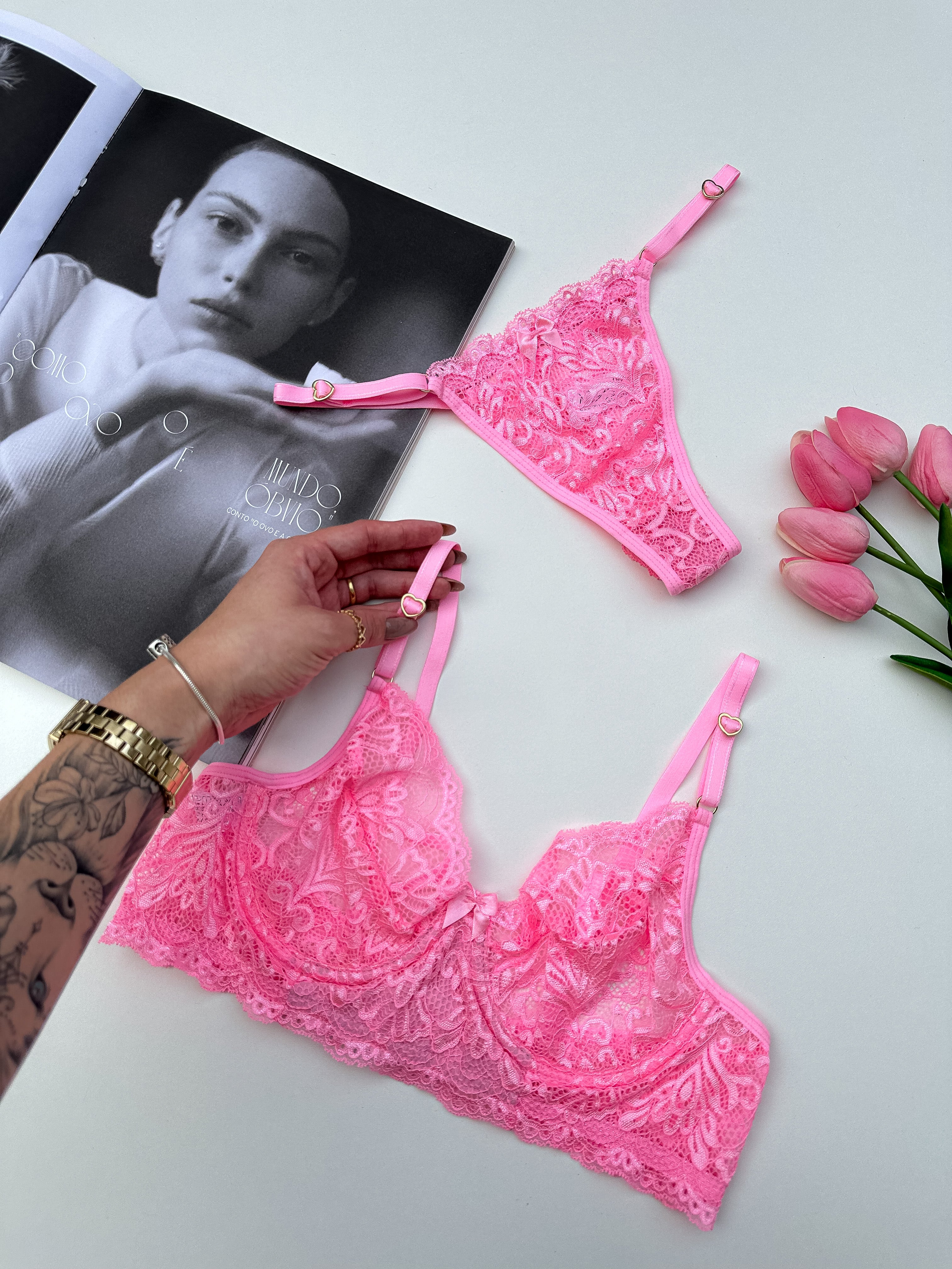 Conjunto Surpreender - Sutiã de Renda com Aro e Calcinha de Fio